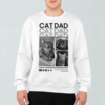 Weißes Sweatshirt mit dem Aufdruck "Cat Dad" und Bildern von Katzen.