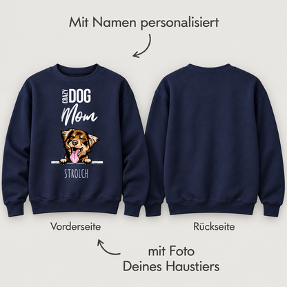 Dunkelblaues Sweatshirt für Haustiereltern mit Hundemotiv und personalisierbarem Namen.