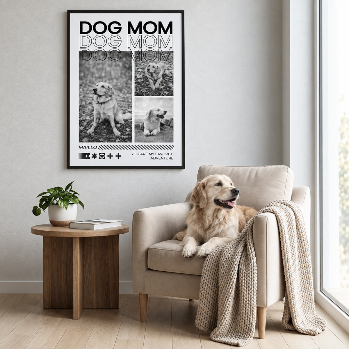 Personalisiertes Poster mit „Dog Mom“-Aufdruck und Bildern von Golden Retrievern, rahmenlos im modernen Wohnraum.