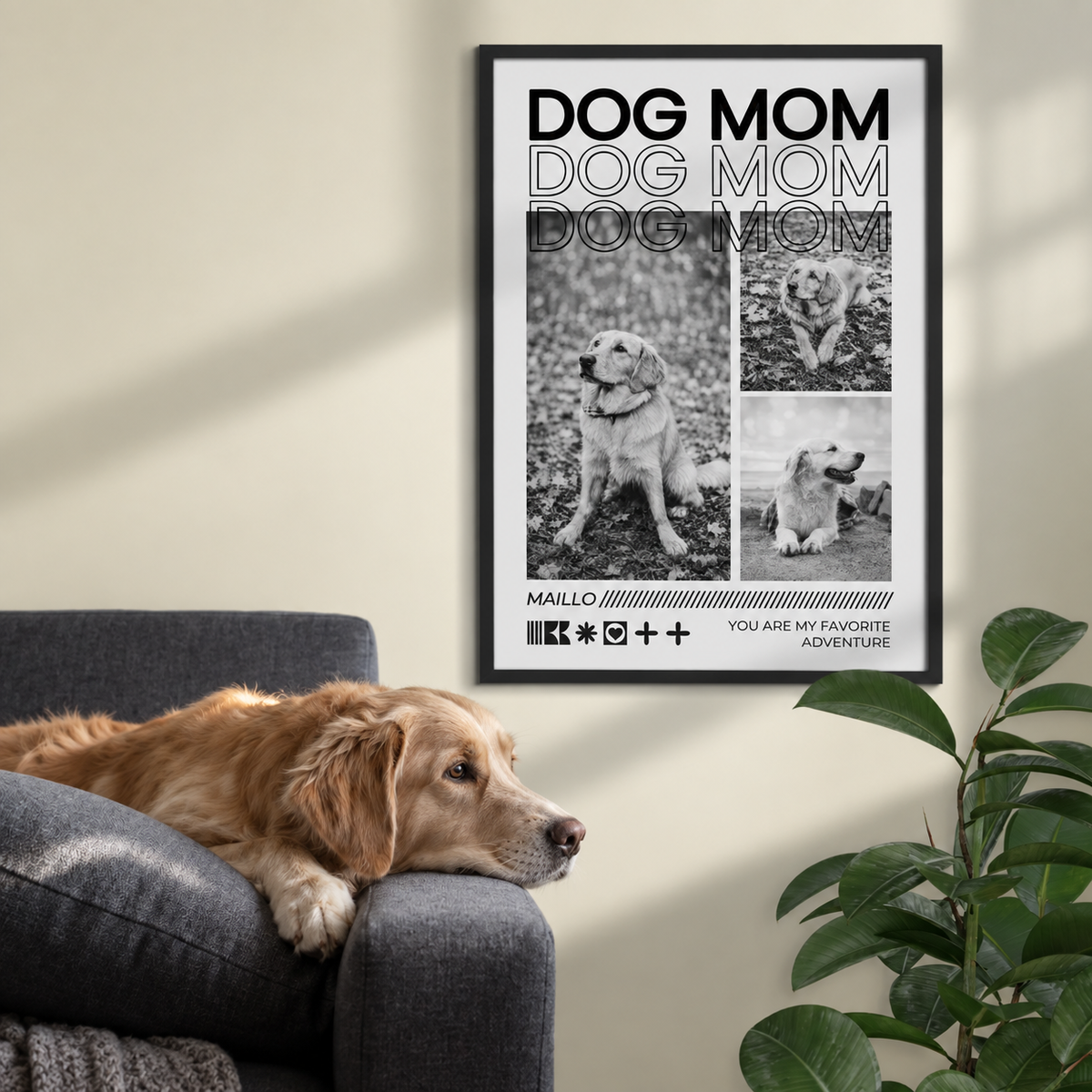 Personalisierter Posterrahmen mit dem Text "DOG MOM" und Fotos von Hunden in Schwarz-Weiß.