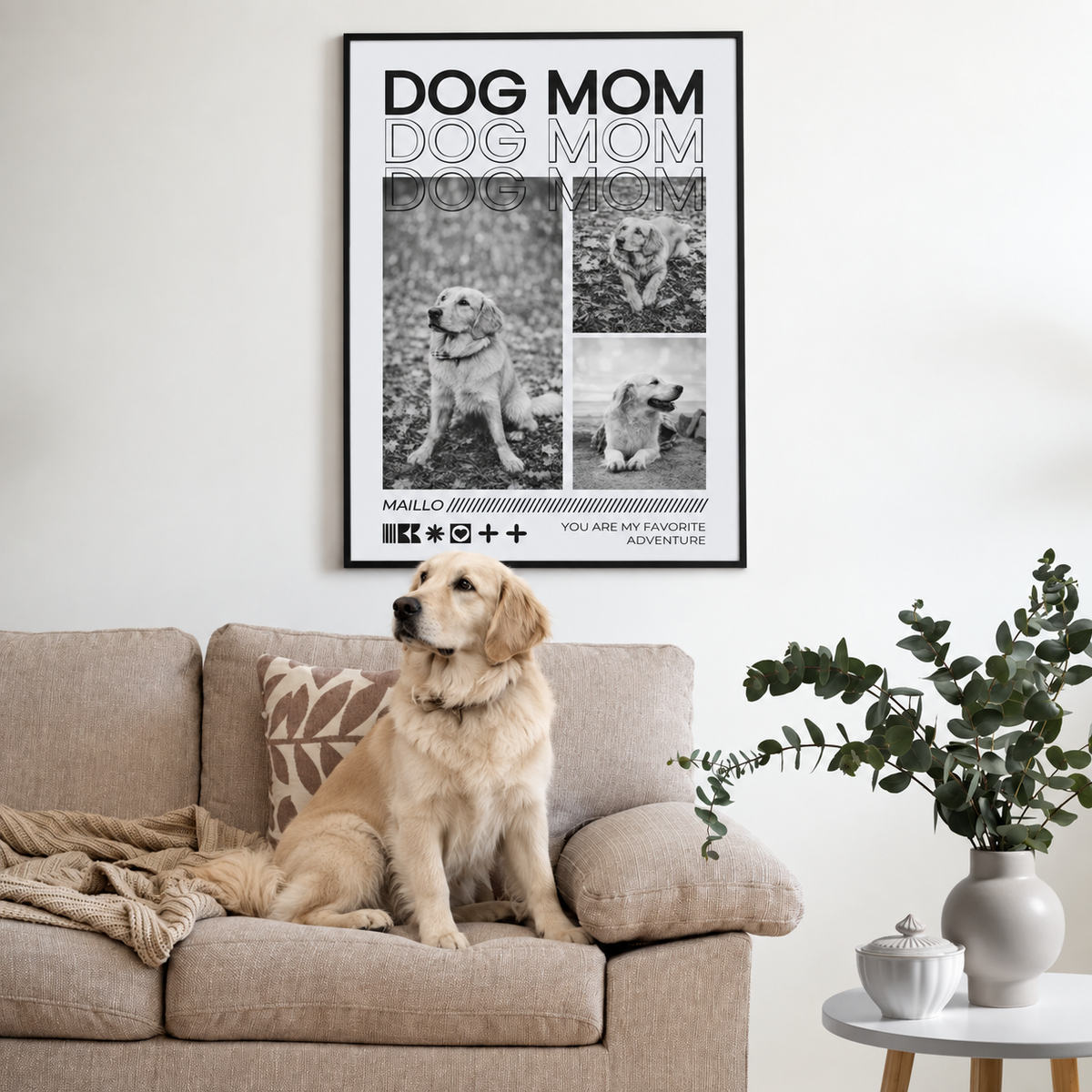 Personalisierbares Poster mit dem Titel "Dog Mom" und Bildern von Golden Retrievern, eingerahmt und an der Wand.