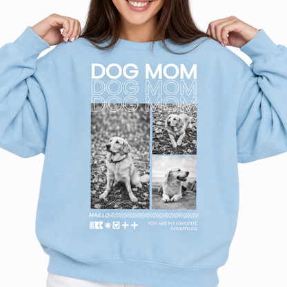 Personalisierte Sweatshirt in Hellblau mit Aufdruck "Dog Mom" und Fotos von Hunden.