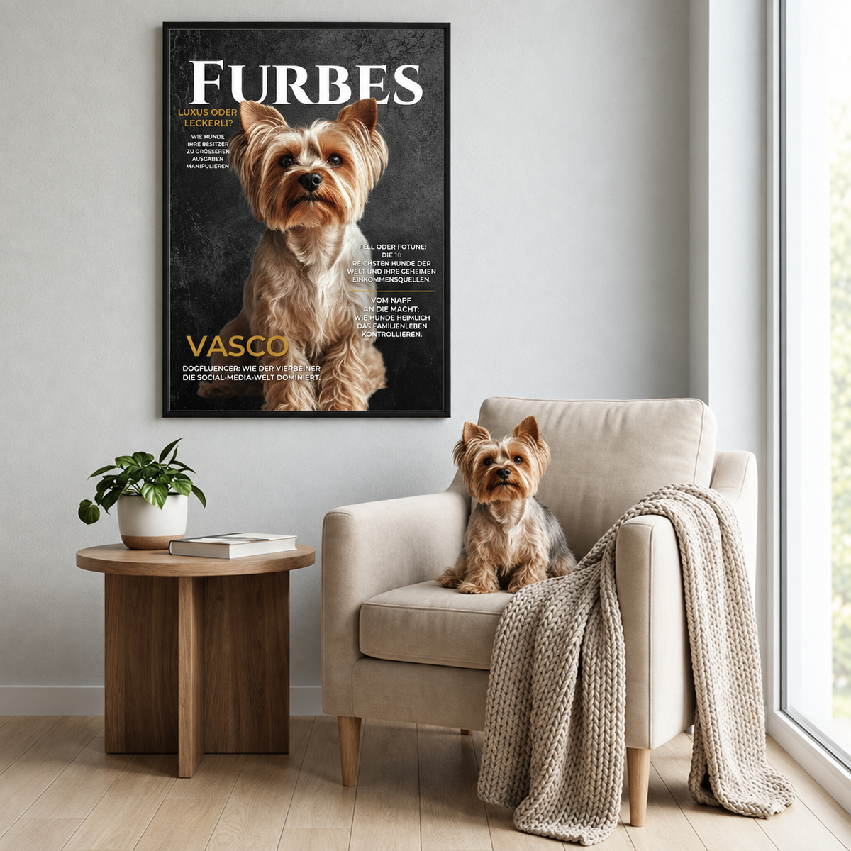 Personalisiertes Poster mit einem Hund auf dem Cover. Holzrahmen, schwarzer Hintergrund, goldene Schrift. Hund sitzt auf einem Sessel.