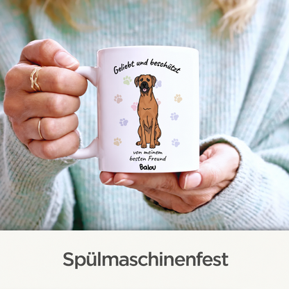 Personalisierte Tasse - Geliebt und beschützt