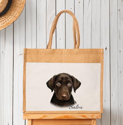 Personalisierte Einkaufstasche aus Jute mit Haustierporträt eines Hundes und dem Namen "Balou".