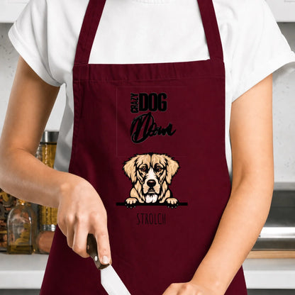 Bordeauxfarbene Schürze mit Druck eines Hundemotivs und dem Text "Crazy Dog Dean".