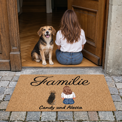 Personalisierte Fußmatte mit dem Schriftzug „Familie“ und Zeichnung einer Person mit Hund in Braun.